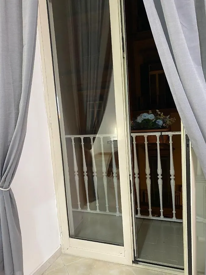 De Lollis Apartments Naples